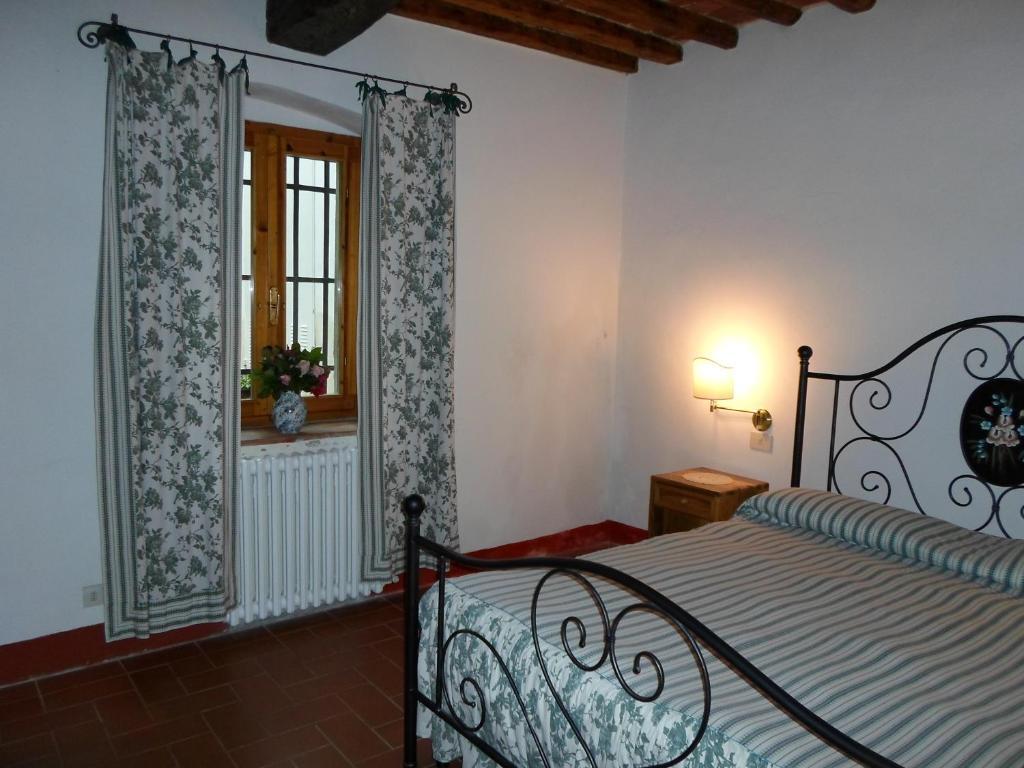 La Fiaba Guest House Кастелина ин Кианти Екстериор снимка