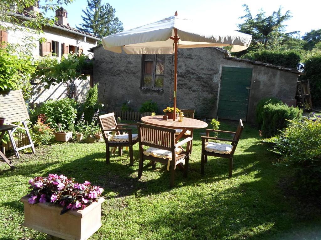La Fiaba Guest House Кастелина ин Кианти Екстериор снимка